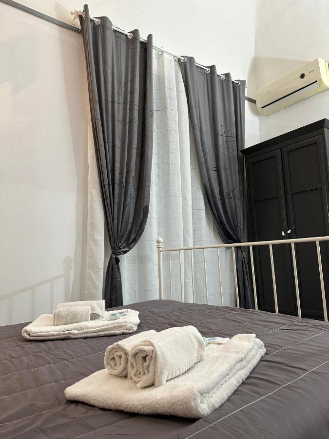 Etna Rooms Катания Екстериор снимка