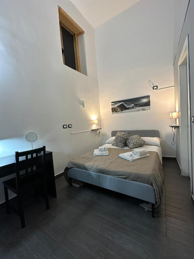 Etna Rooms Катания Екстериор снимка