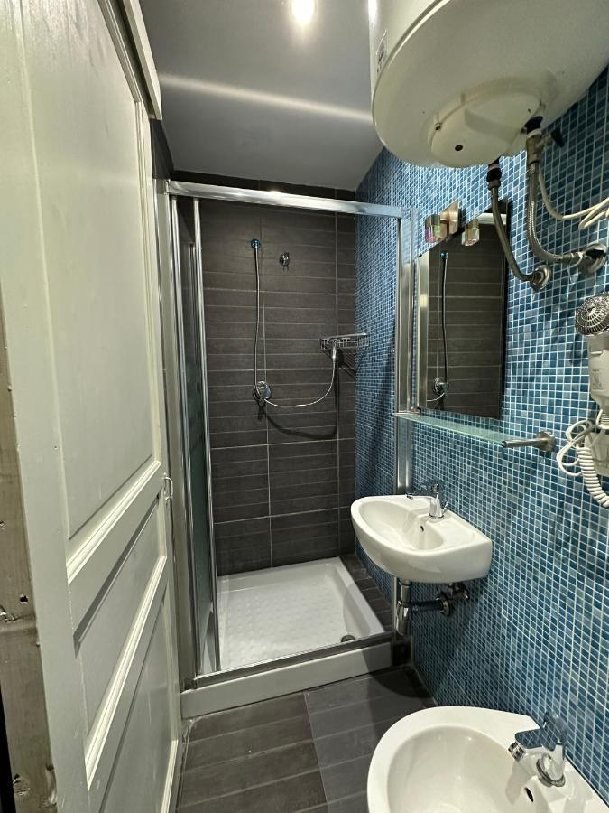 Etna Rooms Катания Екстериор снимка