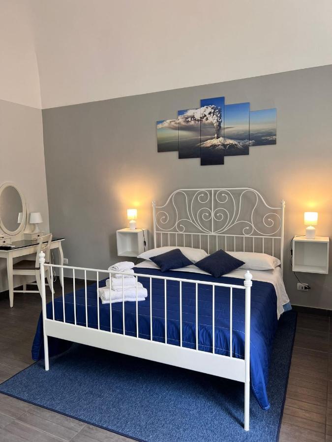 Etna Rooms Катания Екстериор снимка
